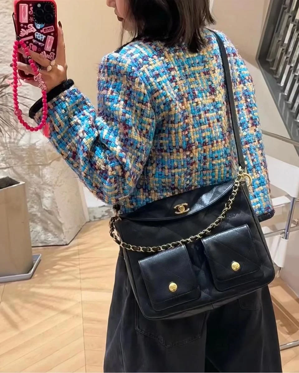 CHANEL24P Hobo郵差包(大號)